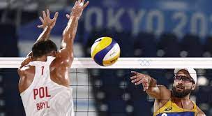 Similar to indoor volleyball, the objective of the game is to send the ball over the net and to ground it on the opponent's side of the court. B0hs9g5nht X5m