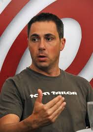 Predrag Blagojević iz Južnih vesti dobitnik nagrade "Katarina Preradović"  Noizz