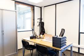 Pose De Cloisons Amovibles Acoustiques Industrielles