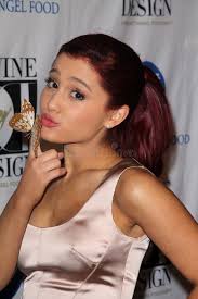 Ariana Grande editorial photo. Image of paul, grande