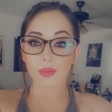 LRA Model Kayla Stevens (@KNSLRA) • Facebook