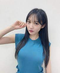 instagram의 横野 すみれ님 投稿ちょっと久しぶりになってしまいました フォロワーさんたくさん増えててびっくり 見てくれてありがとうございます 今日はターコイズブルーのワンピース