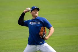 Dodgers' Shohei Ohtani throws bullpen session, still 'a ways away' as pitcher – Daily Bulletin