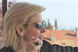 Rachel Fefer's Instagram, Twitter & Facebook