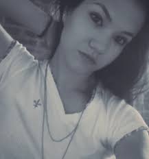 Amanda Scholz Chaves (@Amammda)