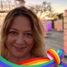 Hey! Looking for meetup groups, agility classes, or folks who might gather  in the San Fernando valley (Burbank, north Hollywood, studio city etc!)