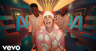It covers the period of weekly charts from january 6, 1990 to the christmas of 1999. Justin Bieber S Peaches Hits No 1 On Billboard Hot 100