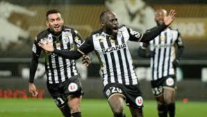 Un international égyptien au sco mohamed ali, gardien international égyptien, est la dernière recrue d'angers sco handball pour la saison 2021/2022. Ligue 1 Decouvrez Les Salaires Des Joueurs D Angers Sco Reveles Par L Equipe