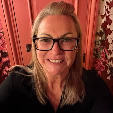 News Analysis: Prince Harry's desperate plea to reconcile with his father  highlighted a rupture that could undermine the monarchy's attempts to model  unity.