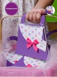 Como Hacer Regalos Para El Dia De La Madre Para Vender Ideas Faciles Para Vender El Dia De La Madre Buscar Con Google Manualidades Decoracion De Fiestas Infantiles Cosas En Foami