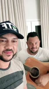 De Longe Também Se Ama