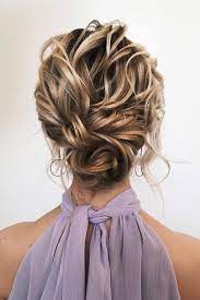 This isn't a smooth and high ballerina bun. 35 Easy And Fancy Ideas Of Wearing Hair Bun For Short Hair