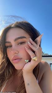 Scott — who shares kids mason, 11. Amelia Gray Hamlin 19 Reveals She Has Sticker Of Boyfriend Scott Disick 37 On Her Phone Latest Celebrity News