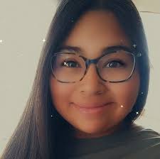 Somebody help!! Trying to make my goat. Milk my goat please . Milk my goat  please