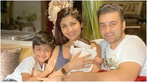 She shares a daughter with her husband. Shilpa Shetty Shares Adorable Family Picture As Daughter Samisha Completes 40 Days Celebrities News India Tv