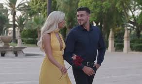 Over the course of those weeks, they face the public vote and might be eliminated from the show. Love Island Finalists 2019 Who Is In The Love Island Final Tv Radio Showbiz Tv Express Co Uk