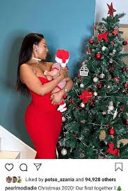 Turn heads with a beret and ultra cool sunglasses. Where Is The White Baby Daddy Fan Asks After Seeing Pearl Modiadie Spending Xmas With Son Only Style You 7