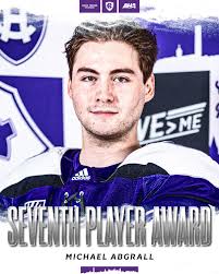 Holy Cross M. Hockey