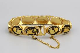 Black And Gold Jewelry From Spain Gold And Black Flowers Birds Bracelet Spanish Toledo Gold Panel Link Bracelet Vintage 1950s Damascene Handmade Bangles Vintage Womens Jewelry Bird Bracelets