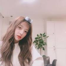 The group consists of chaekyung, chaewon, naeun, yena, rachel, and jinsol. 82 April Lee Hyunjoo Ideas Dsp Media Lee Hyun Korean Singer