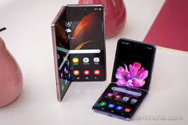 Cognate with dutch flappen (to flap), german flappen (to flap). Samsung Takes 71 If Design Awards Galaxy Z Fold2 And Z Flip Among The Winners Gsmarena Com News