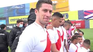 Últimas noticias, fotos, y videos de selección peruana las encuentras en el comercio. Ver Video Santiago Ormeno Y Gianluca Lapadula Seleccion Peruana Poso Con La Camiseta De La Copa America 2021 Rpp Noticias
