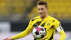 Morey wagte das, was in la masia gar nicht gerne gesehen wird: Reus Guerreiro Morey Dieses Bvb Trio Macht 30 Mio Mut Bildplus Inhalt Bundesliga Bild De