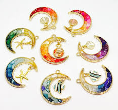 resin work おしゃれまとめの人気アイデア pinterest ahhmey マニキュアフラワー 桜 折り紙 アクセサリー レジン アクセサリー デザイン