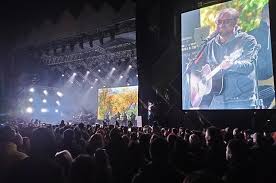 Фрагменты из передач о ю. Na Koncerte Ko Dnyu Bashkirii V Ufe Yurij Shevchuk Prizval K Prekrasheniyu Vojn Obshestvo Sobytiya Obshestvo Aif Ufa