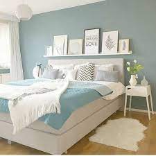 When painting a small bedroom, lighter shades are popular for achieving an airy and spacious look. Viele Freie Hemd Und Blusenmuster Fur Frauen Viele Einfache Und Einfache Naharbeiten Diy Selbermachen Kleines Schlafzimmer Zimmer Farben Schlafzimmerfarbe