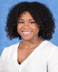 Gabrielle Scott's Instagram, Twitter & Facebook