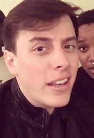 Sanders Shorts" Debuting a Fresh Beat (TV Episode 2017)