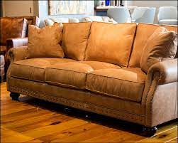 American leather contracts with highly talented contemporary furniture designers like rick lee, goodman charleston and rob jones to create original, unique and classic frame designs. Classic Leather Riverside Sofa 3253 Usa Made Leather Sofas