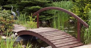 Ratgeber Gartenteich Anlegen Ratgeber Haus Garten Teichbrucke Gartengestaltung Gartenteich