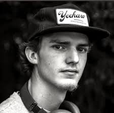 Carter Fox (@the_og_gills)