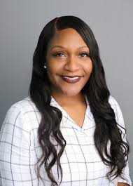 Paulette Rowell's Instagram, Twitter & Facebook