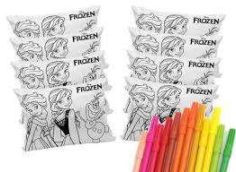 Você sabia que a imaginarium, loja especializada em fundesign, possui mais de 90 opções de almofadas divertidas e coloridas que combinam com diversos ambientes? Almofadas Personalizadas P Colorir Com Canetinhas Temas Diversos Cw Brindes