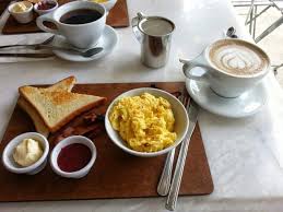Menu sarapan pagi menu biasa; 6 Pilihan Menu Sarapan Sehat Agar Semangat Hello Sehat