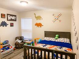 Dinosaurs room decor bedrooms overwhelming boys dinosaur ideas. Boy Dinosaur Bedroom In 2020 Toddler Boy Room Decor Little Boy Bedroom Ideas Dinosaur Boys Room