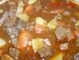 Lory S Kitchen A Pinay In Oz Kaldereta Beef Using Mama Sita S Caldereta Mix Cooked In A Slow Cooker Cooking Caldereta Recipe Beef