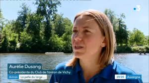 L'aviron est un sport de vitesse et de glisse dans de longs bateaux effilés en bois ou en matériaux composites. Actualites