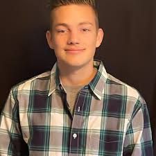 Robert C. Byrd High School to graduate 153 students May 28