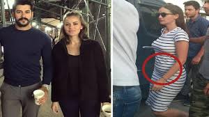 Fahriye Evcen In Gobegi Akillarda Soru Isareti Birakti Hamile Mi Soru Isareti Isaretler