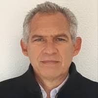 50+ perfiles de «Robert Hernández»