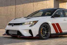 Nissan le puso motor turbo de 300 hp al Sentra: un one-off que saca la vena deportiva de la marca