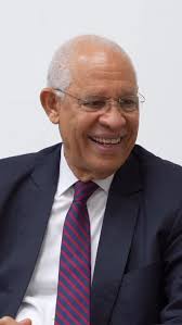 🎉 ¡Feliz cumpleaños, Dr. José Ramón Holguín Brito! 🎉 @joserholguin , En  este día tan especial, la gran familia del Instituto Técnico Superior  Comunitario (ITSC) se une para celebrar su vida y ...