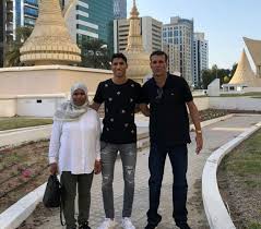 Who is achraf hakimi's wife? Achraf Hakimi Bio Net Worth Salary Transfer News Wife Married Nationality Age Parents Family Height Wiki Awards Speed Facts Position Wikiodin Com