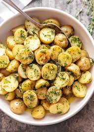 Butter, red potatoes, garlic, scallions, mozzarella cheese, chopped parsley and 7 more. Garlic Browned Butter Baby Potatoes Recipe How To Cook Baby Potatoes Eatwell101