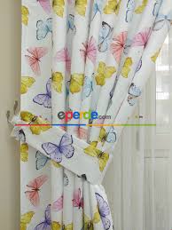 Perde modellerinde dev indirimler sizleri bekliyor. Kelebek Desenli Kiz Bebek Ve Cocuk Odasi Fon Perde Modelleri Sari Beyaz Turkuaz Pembe Eperde Com