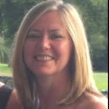 Shelly Edwards (@Shellythered)